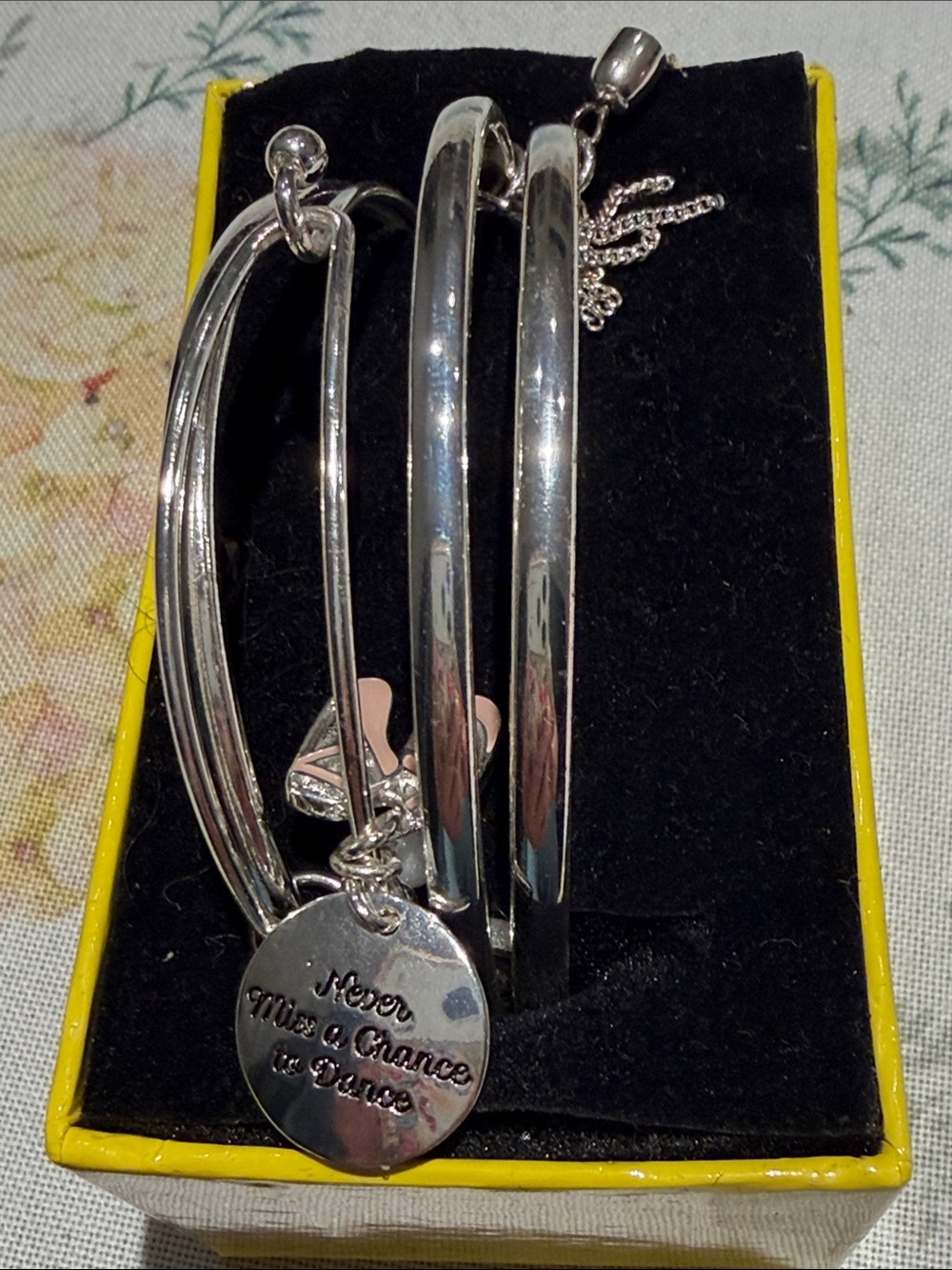 Women’s Silver-Tone Charm Bangle Bracelet Set